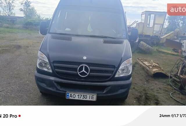 Чорний Мерседес Sprinter, об'ємом двигуна 0 л та пробігом 668 тис. км за 22500 $, фото 1 на Automoto.ua