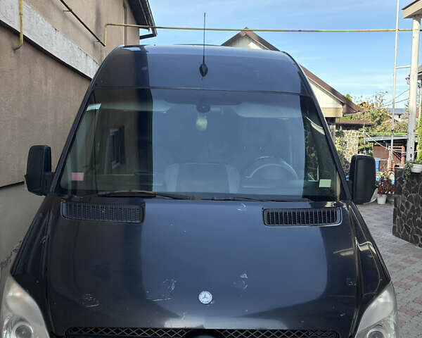 Черный Мерседес Sprinter, объемом двигателя 0 л и пробегом 6 тыс. км за 23000 $, фото 1 на Automoto.ua