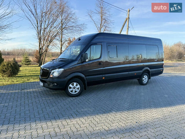 Черный Мерседес Sprinter, объемом двигателя 2.99 л и пробегом 222 тыс. км за 35000 $, фото 1 на Automoto.ua