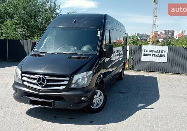 Черный Мерседес Sprinter, объемом двигателя 3 л и пробегом 492 тыс. км за 34000 $, фото 1 на Automoto.ua
