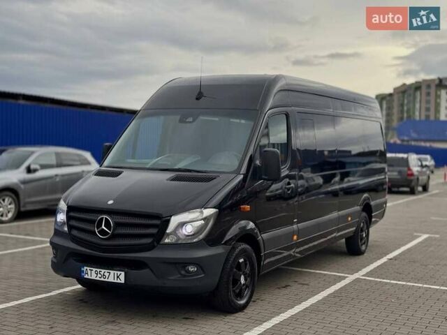 Черный Мерседес Sprinter, объемом двигателя 3 л и пробегом 400 тыс. км за 36500 $, фото 1 на Automoto.ua