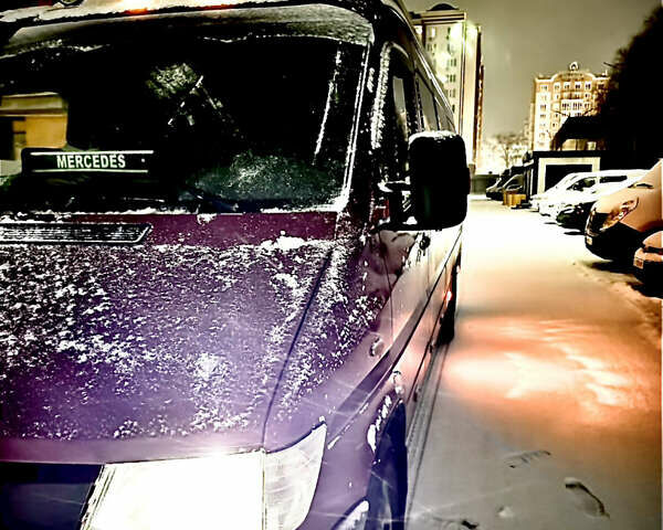 Фиолетовый Мерседес Sprinter, объемом двигателя 2.9 л и пробегом 500 тыс. км за 7000 $, фото 1 на Automoto.ua