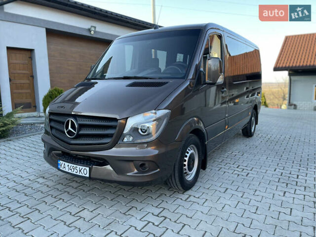 Коричневий Мерседес Sprinter, об'ємом двигуна 2.3 л та пробігом 437 тис. км за 18772 $, фото 1 на Automoto.ua