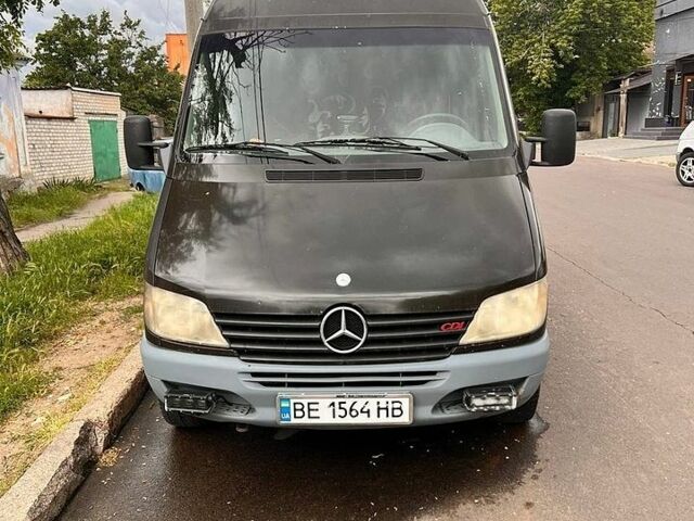 Коричневый Мерседес Sprinter, объемом двигателя 2 л и пробегом 487 тыс. км за 6500 $, фото 1 на Automoto.ua