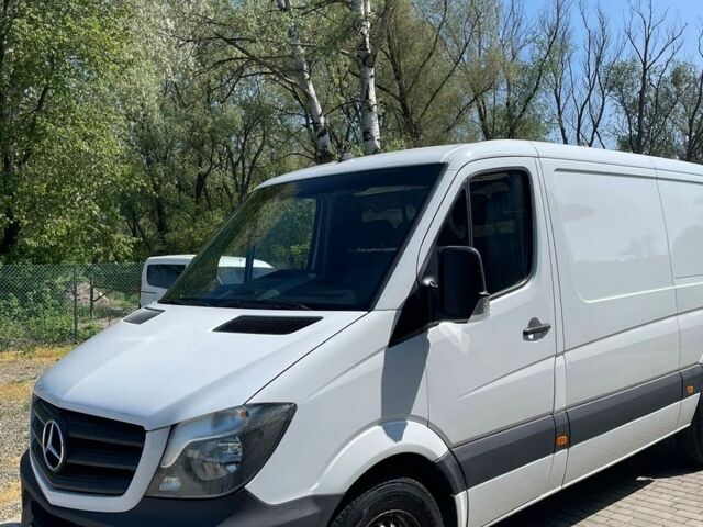 Коричневый Мерседес Sprinter, объемом двигателя 2.1 л и пробегом 280 тыс. км за 17000 $, фото 1 на Automoto.ua