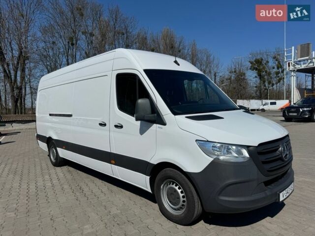 Коричневый Мерседес Sprinter, объемом двигателя 2.14 л и пробегом 324 тыс. км за 28500 $, фото 1 на Automoto.ua