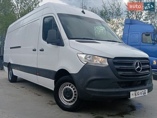 Коричневый Мерседес Sprinter, объемом двигателя 0 л и пробегом 262 тыс. км за 25800 $, фото 1 на Automoto.ua