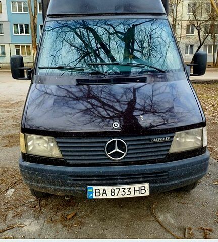 Коричневый Мерседес Sprinter, объемом двигателя 2.9 л и пробегом 518 тыс. км за 5500 $, фото 1 на Automoto.ua