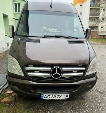 Коричневий Мерседес Sprinter, об'ємом двигуна 2.14 л та пробігом 405 тис. км за 23500 $, фото 1 на Automoto.ua
