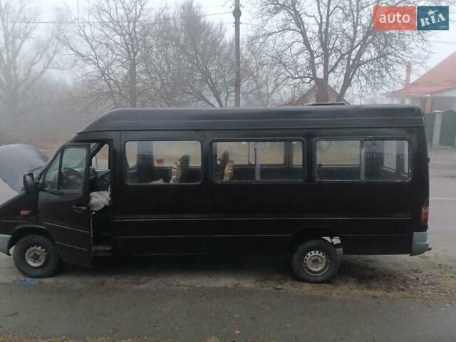 Коричневый Мерседес Sprinter, объемом двигателя 2.9 л и пробегом 360 тыс. км за 7500 $, фото 1 на Automoto.ua
