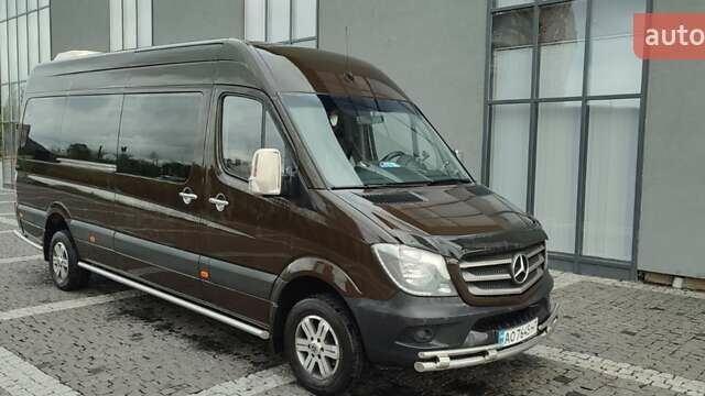 Коричневый Мерседес Sprinter, объемом двигателя 2.2 л и пробегом 355 тыс. км за 28950 $, фото 1 на Automoto.ua