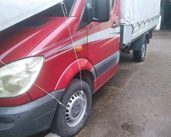 Красный Мерседес Sprinter, объемом двигателя 2.9 л и пробегом 200 тыс. км за 18000 $, фото 1 на Automoto.ua