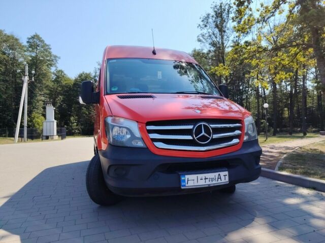 Червоний Мерседес Sprinter, об'ємом двигуна 2.2 л та пробігом 380 тис. км за 15909 $, фото 1 на Automoto.ua