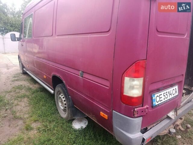 Красный Мерседес Sprinter, объемом двигателя 2.69 л и пробегом 30 тыс. км за 5000 $, фото 1 на Automoto.ua