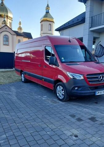 Красный Мерседес Sprinter, объемом двигателя 2 л и пробегом 290 тыс. км за 38555 $, фото 1 на Automoto.ua