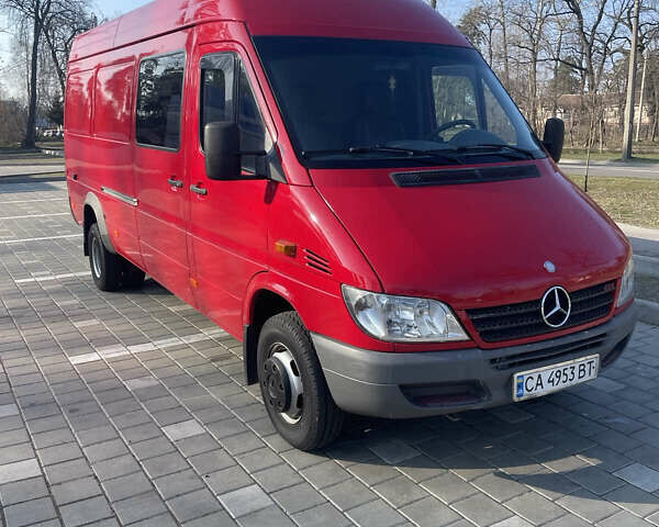 Червоний Мерседес Sprinter, об'ємом двигуна 2.1 л та пробігом 1 тис. км за 15000 $, фото 1 на Automoto.ua