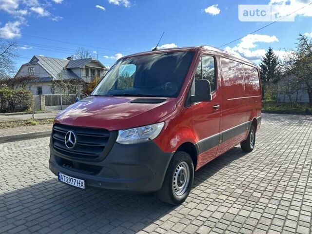 Червоний Мерседес Sprinter, об'ємом двигуна 0 л та пробігом 186 тис. км за 24900 $, фото 1 на Automoto.ua