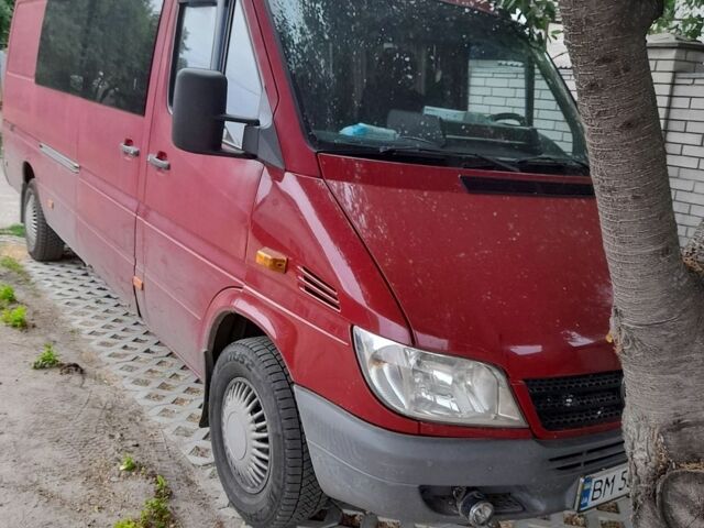 Красный Мерседес Sprinter, объемом двигателя 2.15 л и пробегом 836 тыс. км за 8200 $, фото 1 на Automoto.ua