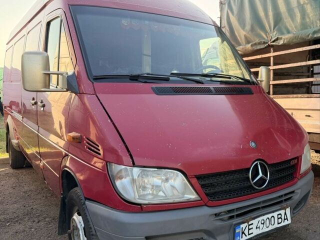 Красный Мерседес Sprinter, объемом двигателя 2.1 л и пробегом 100 тыс. км за 8894 $, фото 1 на Automoto.ua
