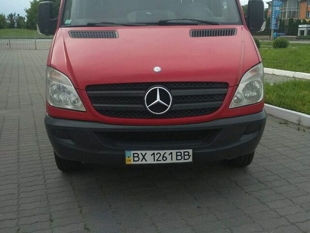 Червоний Мерседес Sprinter, об'ємом двигуна 2.15 л та пробігом 346 тис. км за 7500 $, фото 1 на Automoto.ua