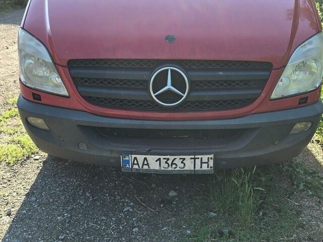 Червоний Мерседес Sprinter, об'ємом двигуна 2.99 л та пробігом 414 тис. км за 14500 $, фото 1 на Automoto.ua