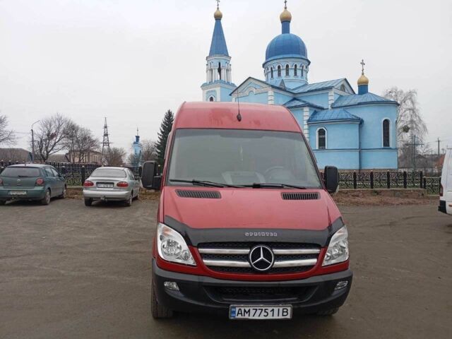 Червоний Мерседес Sprinter, об'ємом двигуна 3 л та пробігом 470 тис. км за 17700 $, фото 1 на Automoto.ua