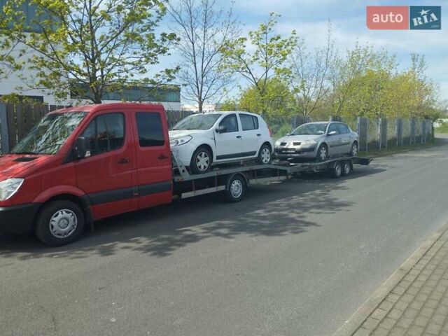 Красный Мерседес Sprinter, объемом двигателя 2.14 л и пробегом 600 тыс. км за 16500 $, фото 1 на Automoto.ua