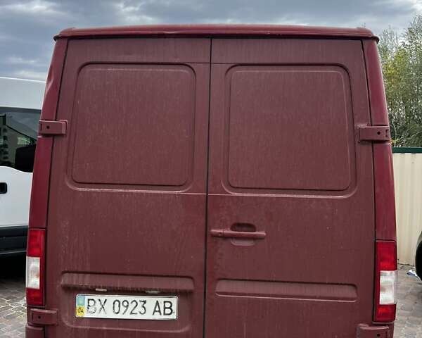 Червоний Мерседес Sprinter, об'ємом двигуна 2.3 л та пробігом 150 тис. км за 3700 $, фото 1 на Automoto.ua