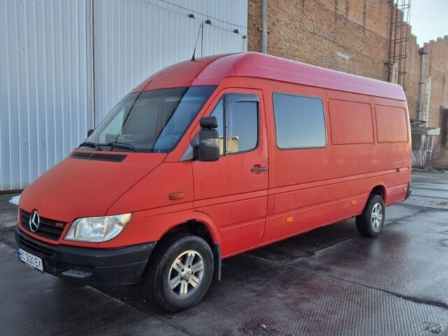 Червоний Мерседес Sprinter, об'ємом двигуна 2.7 л та пробігом 490 тис. км за 8000 $, фото 1 на Automoto.ua