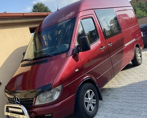 Червоний Мерседес Sprinter, об'ємом двигуна 0 л та пробігом 400 тис. км за 9000 $, фото 1 на Automoto.ua