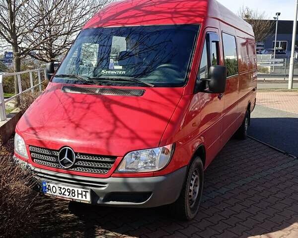 Червоний Мерседес Sprinter, об'ємом двигуна 2.15 л та пробігом 420 тис. км за 11400 $, фото 1 на Automoto.ua