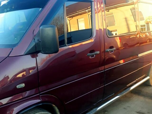 Червоний Мерседес Sprinter, об'ємом двигуна 2.7 л та пробігом 560 тис. км за 11300 $, фото 1 на Automoto.ua