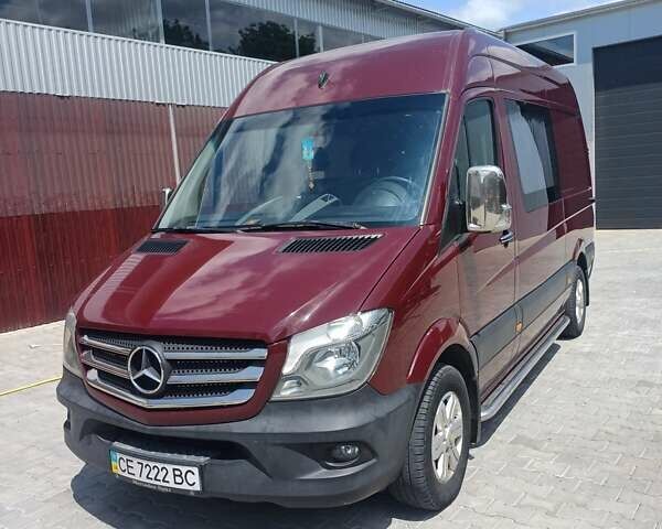 Красный Мерседес Sprinter, объемом двигателя 2.1 л и пробегом 292 тыс. км за 21500 $, фото 1 на Automoto.ua
