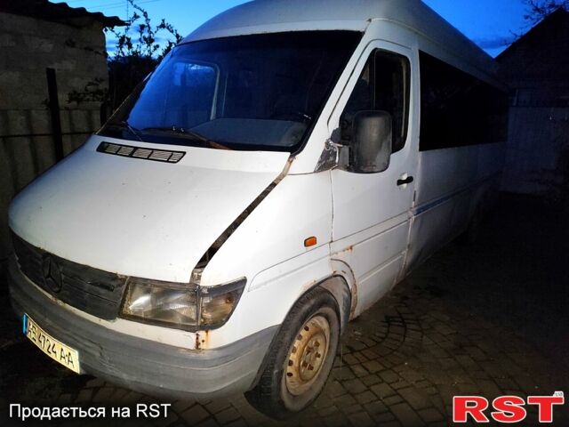 Мерседес Sprinter, об'ємом двигуна 23 л та пробігом 0 тис. км за 3000 $, фото 1 на Automoto.ua