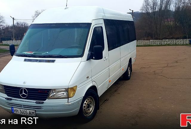 Мерседес Sprinter, объемом двигателя 2.9 л и пробегом 800 тыс. км за 5500 $, фото 1 на Automoto.ua