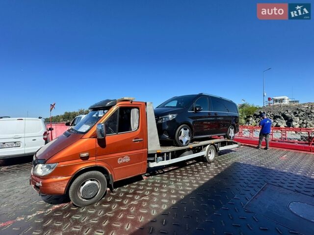 Мерседес Sprinter, объемом двигателя 0 л и пробегом 580 тыс. км за 13900 $, фото 1 на Automoto.ua