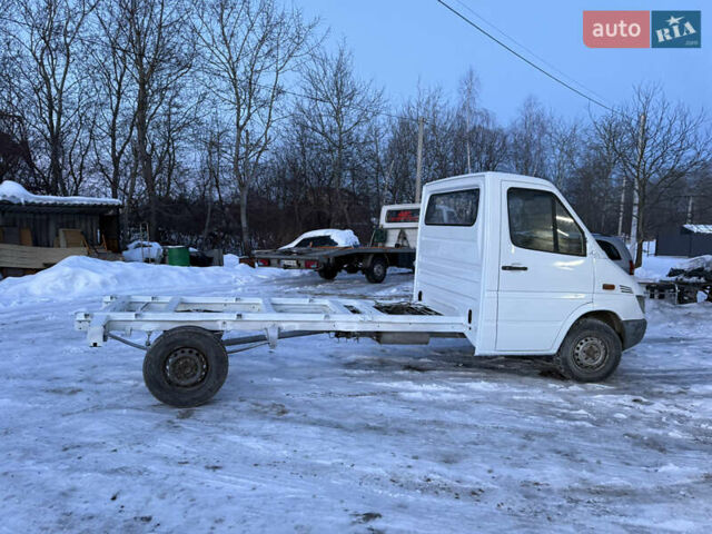 Мерседес Sprinter, об'ємом двигуна 0 л та пробігом 296 тис. км за 5999 $, фото 1 на Automoto.ua