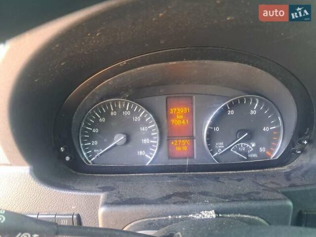 Мерседес Sprinter, об'ємом двигуна 0 л та пробігом 300 тис. км за 26000 $, фото 1 на Automoto.ua