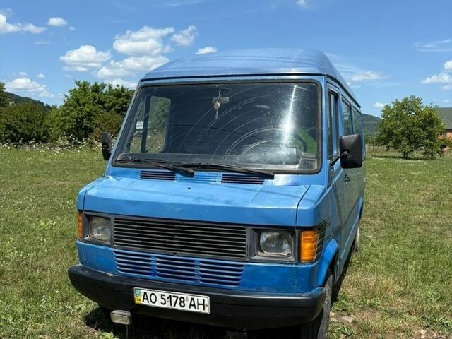 Мерседес Sprinter, об'ємом двигуна 2.9 л та пробігом 200 тис. км за 2500 $, фото 1 на Automoto.ua
