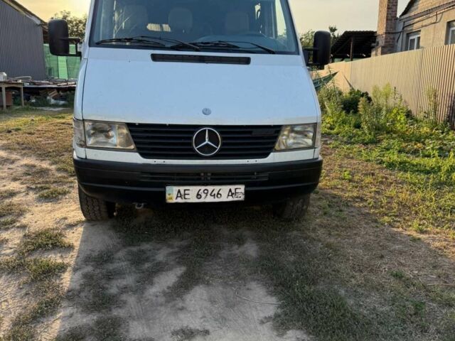 Мерседес Sprinter, объемом двигателя 2.9 л и пробегом 300 тыс. км за 6000 $, фото 1 на Automoto.ua