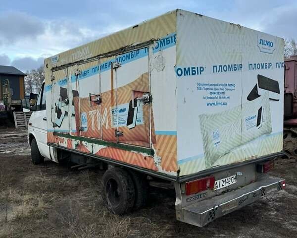 Мерседес Sprinter, объемом двигателя 0 л и пробегом 370 тыс. км за 4700 $, фото 1 на Automoto.ua