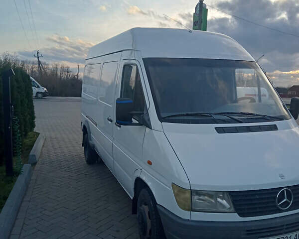 Мерседес Sprinter, об'ємом двигуна 0 л та пробігом 366 тис. км за 12000 $, фото 1 на Automoto.ua