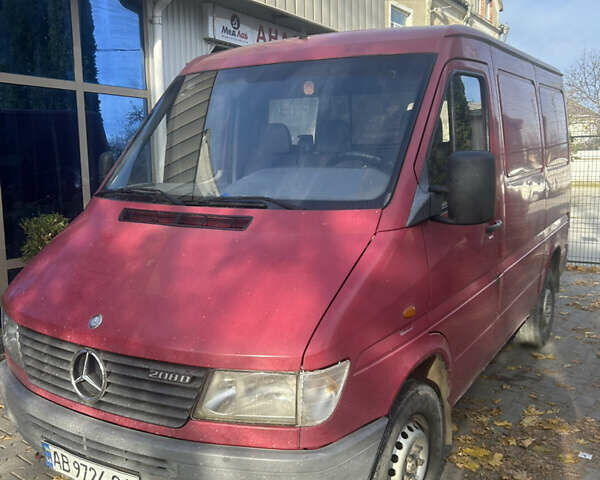 Мерседес Sprinter, объемом двигателя 2.3 л и пробегом 300 тыс. км за 2800 $, фото 1 на Automoto.ua