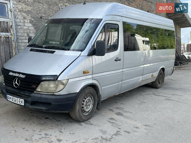 Мерседес Sprinter, объемом двигателя 2.1 л и пробегом 550 тыс. км за 3000 $, фото 1 на Automoto.ua