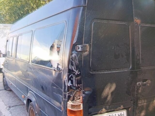 Мерседес Sprinter, объемом двигателя 2.7 л и пробегом 700 тыс. км за 7000 $, фото 1 на Automoto.ua