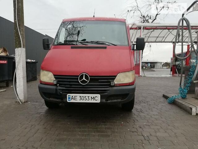 Мерседес Sprinter, объемом двигателя 2.1 л и пробегом 680 тыс. км за 4800 $, фото 1 на Automoto.ua