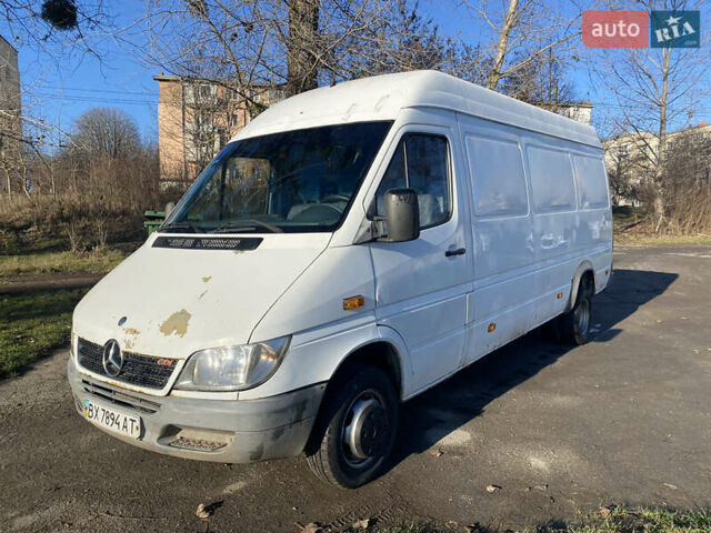 Мерседес Sprinter, объемом двигателя 0 л и пробегом 540 тыс. км за 10999 $, фото 1 на Automoto.ua