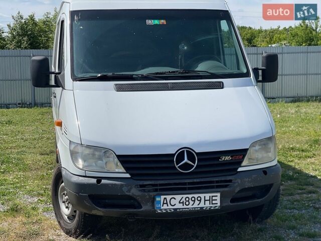 Мерседес Sprinter, объемом двигателя 2.7 л и пробегом 670 тыс. км за 12700 $, фото 1 на Automoto.ua