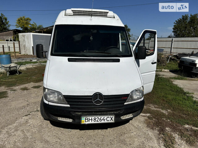 Мерседес Sprinter, об'ємом двигуна 2.2 л та пробігом 530 тис. км за 5000 $, фото 1 на Automoto.ua