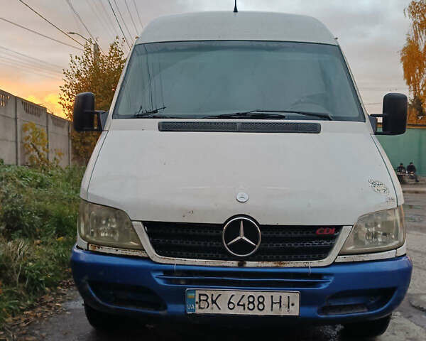 Мерседес Sprinter, об'ємом двигуна 2.2 л та пробігом 741 тис. км за 5700 $, фото 1 на Automoto.ua